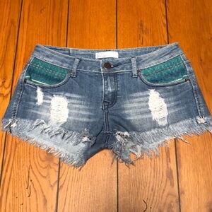 Empyre denim distressed, cut off Jean shorts embroidered pocket size 7